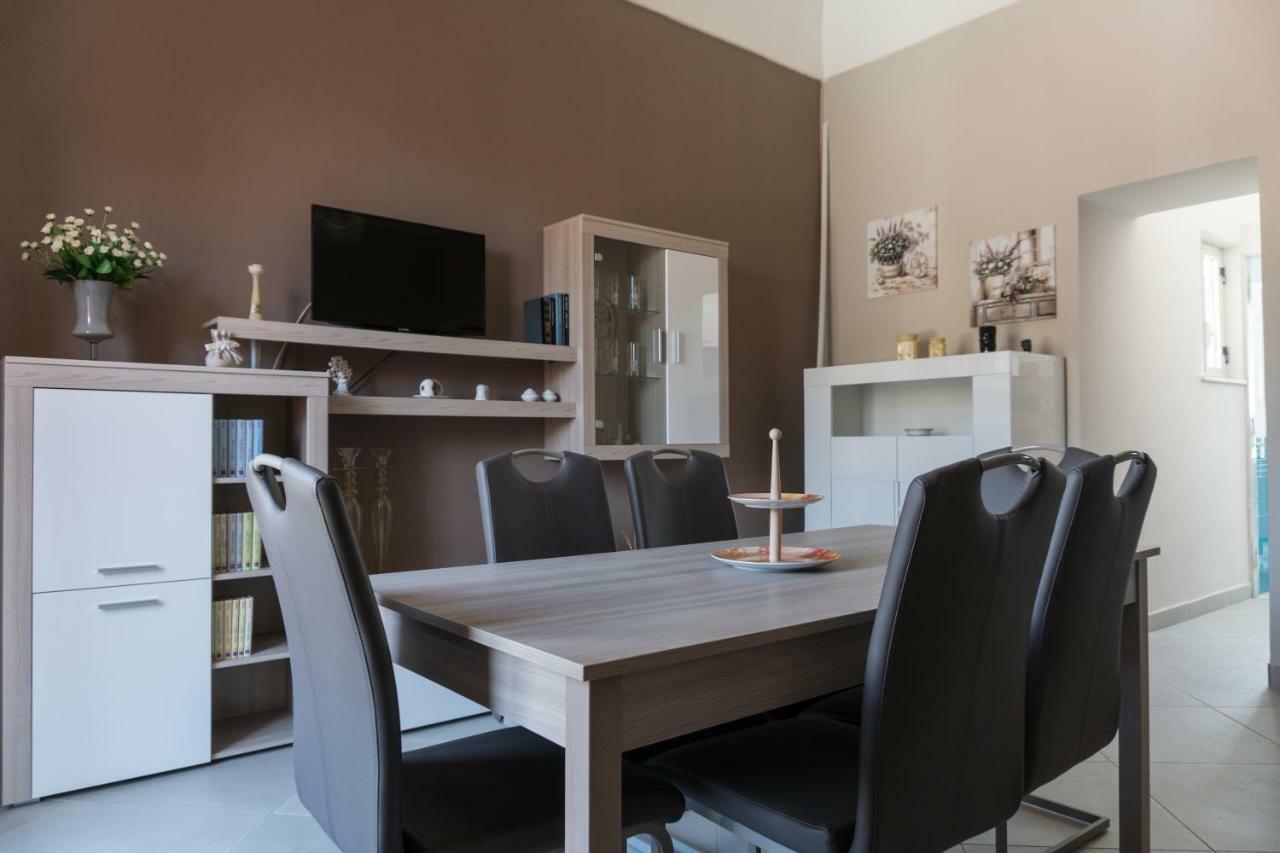Da Nonna Maria Bed and Breakfast Boscotrecase Buitenkant foto